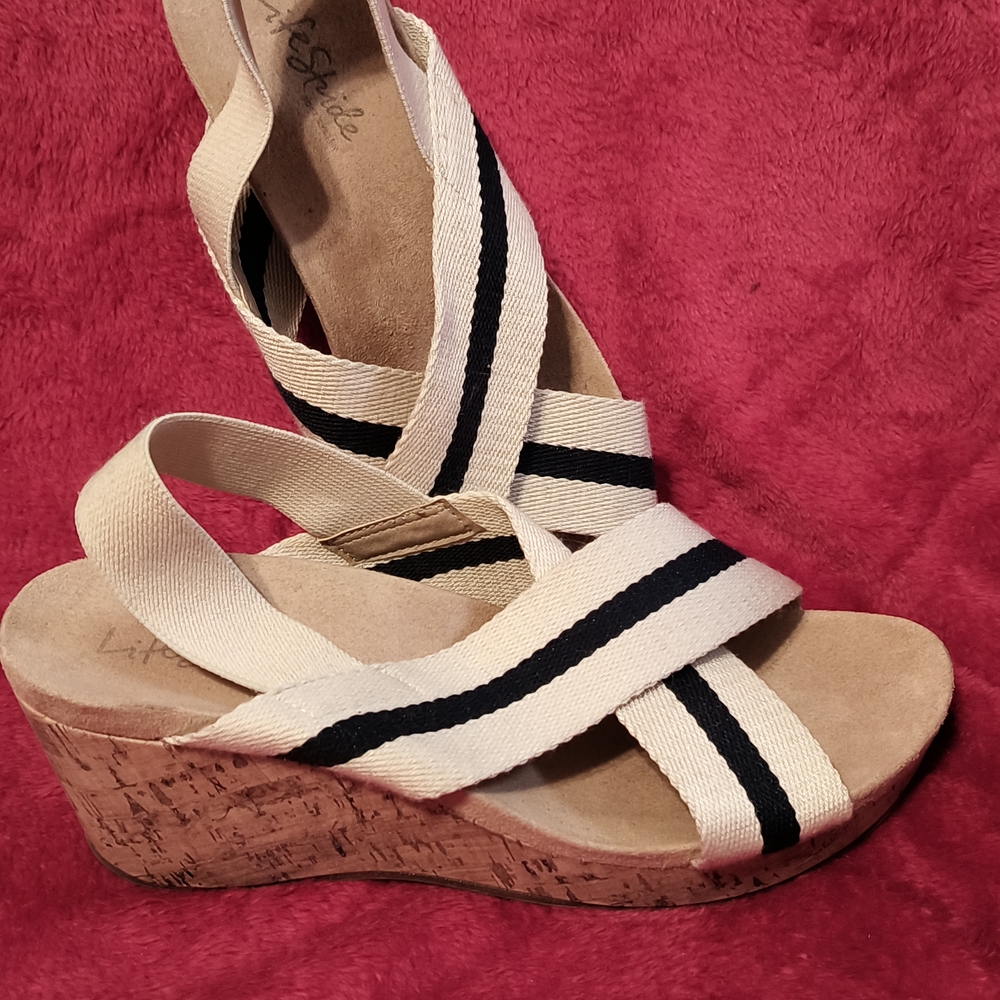 Life Stride Beige and Black Wedge Sandals